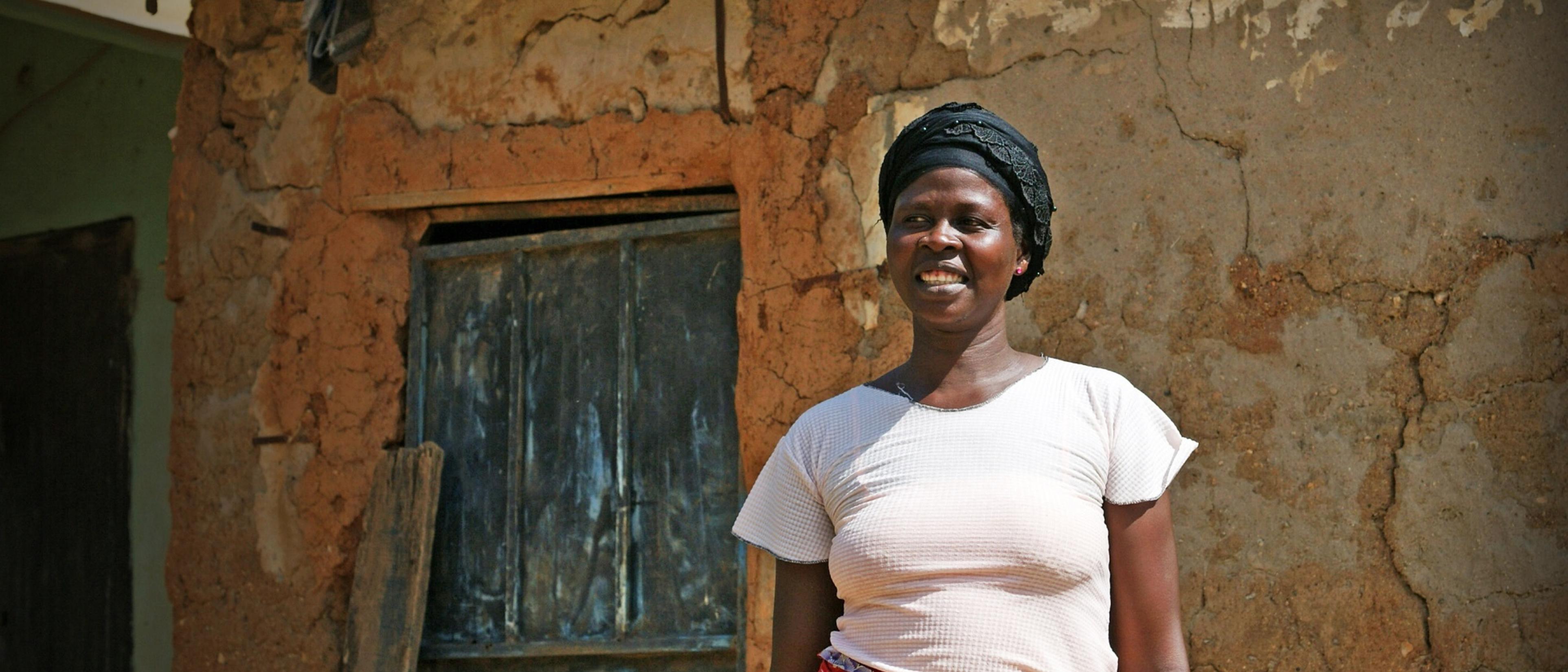 Yete (Nigeria) risked her life to protect her husband. 