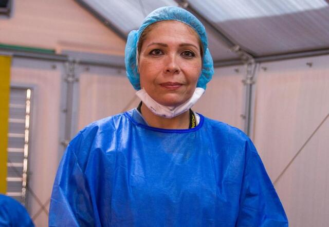 Dr Edna working in Colombia wearing PPE