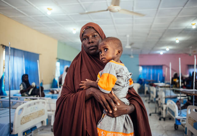 Portrait of Naima*, her son Hadi*, 2yrs 4 months, was discharged after spending 28 days at Mashamari Stablization center, Jere, Borno, Nigeria